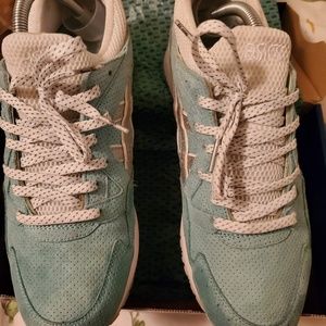 Kith Diamond Asics Size 9